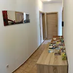 Hostel Azizam Σπλιτ