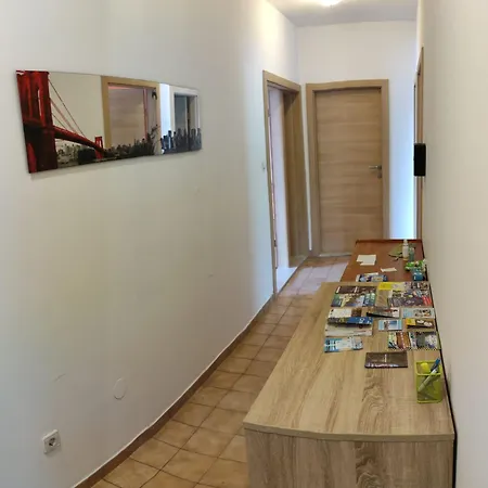 Albergue Azizam Split